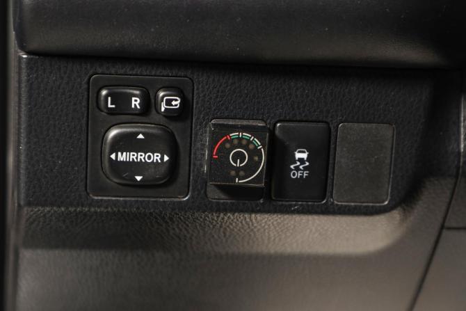Toyota RAV4 IV (XA40) с пробегом 2014 года, цена 2 399 000 рублей, 131000 км, внедорожник, Автокод Объявления