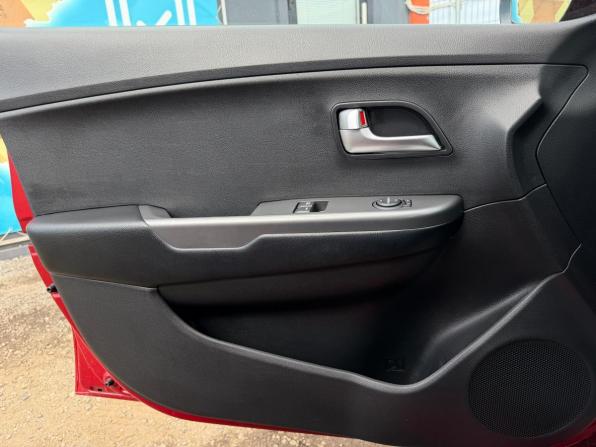 Kia Rio III Рестайлинг с пробегом 2016 года, цена 1 180 000 рублей, 114788 км, седан, Автокод Объявления