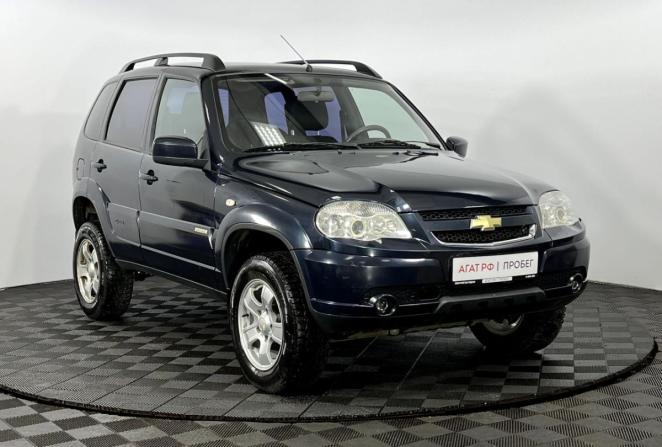 Chevrolet Niva I Рестайлинг с пробегом 2015 года, цена 625 000 рублей, 125000 км, внедорожник, Автокод Объявления