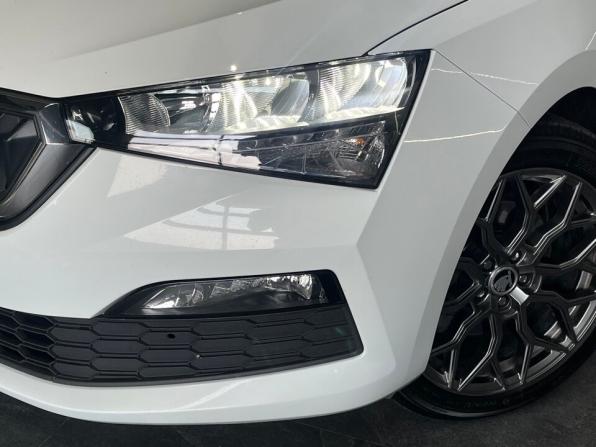 Skoda Rapid II с пробегом 2022 года, цена 1 780 000 рублей, 76091 км, лифтбек, Автокод Объявления