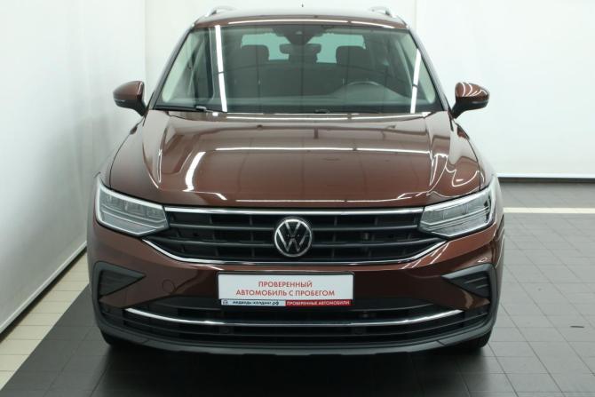 Volkswagen Tiguan II Рестайлинг с пробегом 2021 года, цена 3 200 000 рублей, 52570 км, внедорожник, Автокод Объявления