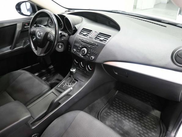 Mazda 3 II (BL) Рестайлинг с пробегом 2012 года, цена 989 900 рублей, 165000 км, седан, Автокод Объявления