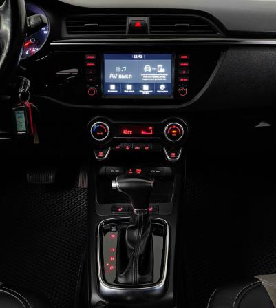 Kia Rio IV с пробегом 2018 года, цена 1 290 000 рублей, 144312 км, хэтчбек, Автокод Объявления