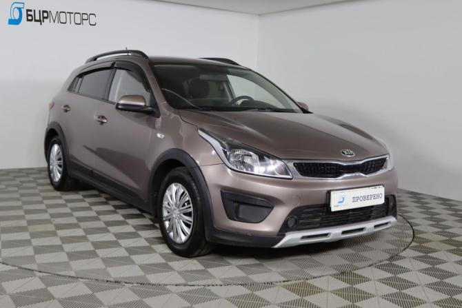 Kia Rio IV с пробегом 2018 года, цена 1 029 990 рублей, 159000 км, хэтчбек, Автокод Объявления
