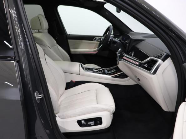 BMW X7 I (G07) Рестайлинг с пробегом 2025 года, цена 15 990 000 рублей, 5834 км, внедорожник, Автокод Объявления