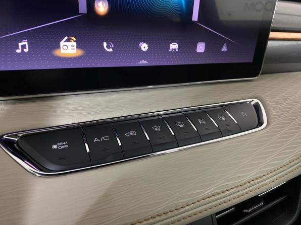 Haval Jolion I с пробегом 2023 года, цена 1 627 000 рублей, 82966 км, внедорожник, Автокод Объявления