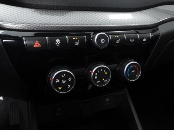 Lada (ВАЗ) Vesta I Рестайлинг (NG) с пробегом 2025 года, цена 1 695 000 рублей, 28 км, седан, Автокод Объявления