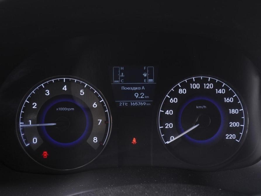 Hyundai Solaris I Ростов-на-Дону  - изображение 16