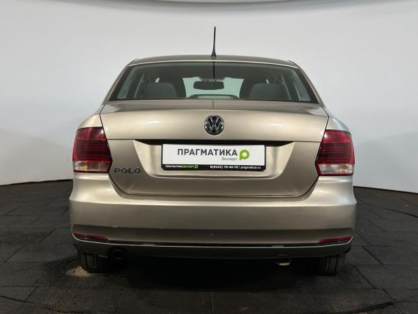 Volkswagen Polo V Рестайлинг с пробегом 2016 года, цена 890 000 рублей, 170000 км, седан, Автокод Объявления