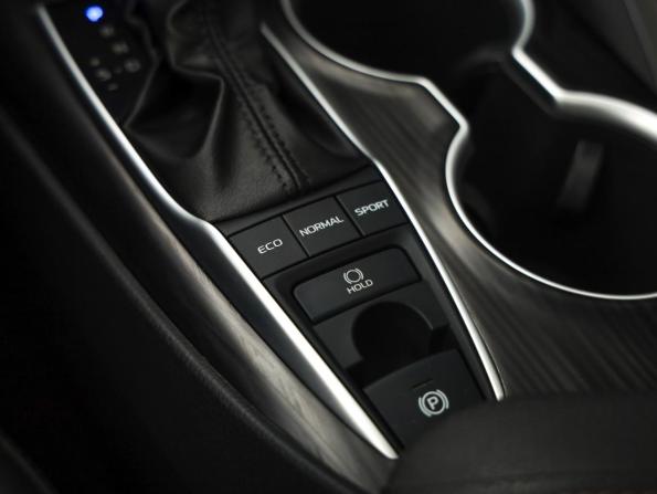 Toyota Camry VIII (XV70) Рестайлинг с пробегом 2023 года, цена 3 199 000 рублей, 87503 км, седан, Автокод Объявления