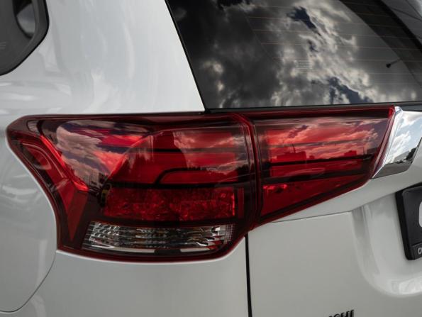 Mitsubishi Outlander III Рестайлинг 3 с пробегом 2020 года, цена 2 197 000 рублей, 115597 км, внедорожник, Автокод Объявления