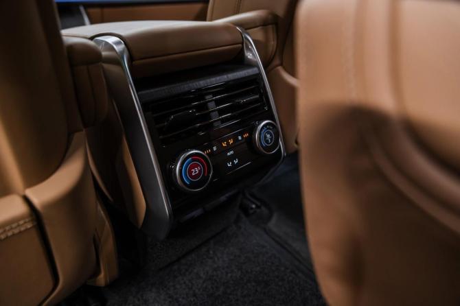 Новый Land Rover Range Rover V 2025 года, цена 23 490 000 рублей, внедорожник, Автокод Объявления