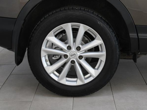 Nissan Qashqai II с пробегом 2014 года, цена 1 499 900 рублей, 155700 км, внедорожник, Автокод Объявления