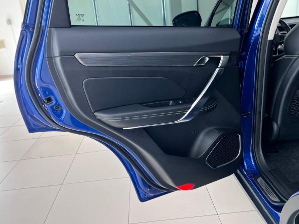 Geely Atlas Pro с пробегом 2022 года, цена 1 900 000 рублей, 45850 км, внедорожник, Автокод Объявления