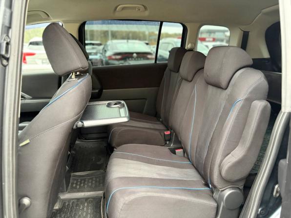 Mazda 5 II (CW) с пробегом 2011 года, цена 995 000 рублей, 250000 км, компактвэн, Автокод Объявления