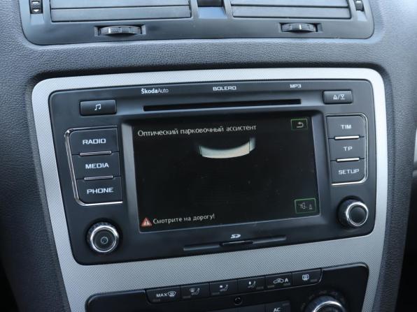 Skoda Octavia II (A5) Рестайлинг с пробегом 2011 года, цена 399 000 рублей, 377698 км, лифтбек, Автокод Объявления