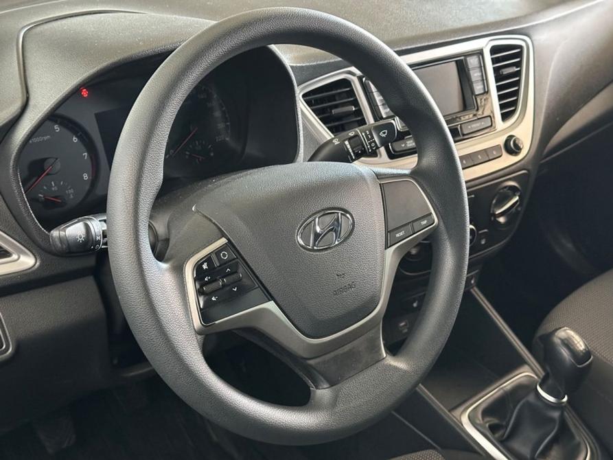 Hyundai Solaris II Москва  - изображение 12