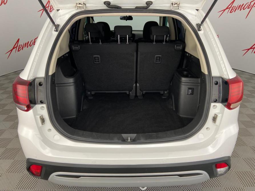 Mitsubishi Outlander III Рестайлинг 3 Псков  - изображение 18