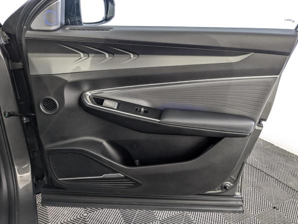 Geely Cityray с пробегом 2024 года, цена 2 650 000 рублей, 33651 км, внедорожник, Автокод Объявления
