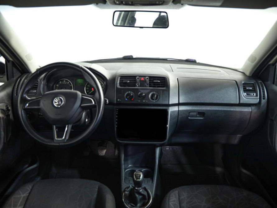 Skoda Fabia II Рестайлинг Санкт-Петербург  - изображение 8