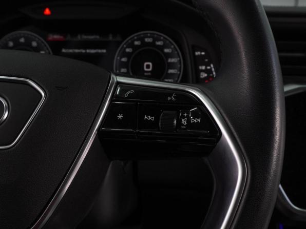 Audi A6 V (C8) Рестайлинг с пробегом 2023 года, цена 6 360 000 рублей, 38372 км, седан, Автокод Объявления