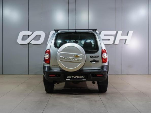 Chevrolet Niva I Рестайлинг с пробегом 2016 года, цена 719 000 рублей, 71354 км, внедорожник, Автокод Объявления