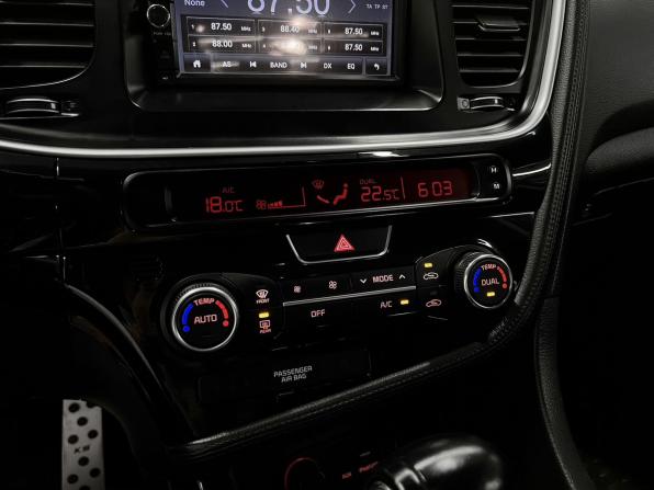 Kia Optima III Рестайлинг с пробегом 2015 года, цена 1 395 000 рублей, 133677 км, седан, Автокод Объявления