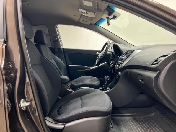 Hyundai Solaris I Рестайлинг с пробегом 2016 года, цена 1 285 000 рублей, 87500 км, седан, Автокод Объявления