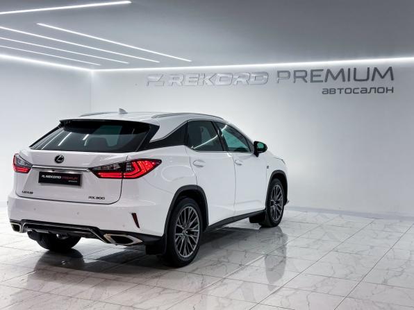 Lexus RX IV Рестайлинг с пробегом 2019 года, цена 4 600 000 рублей, 135130 км, внедорожник, Автокод Объявления
