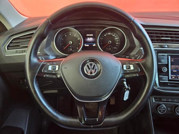 Volkswagen Tiguan II с пробегом 2018 года, цена 1 875 000 рублей, 121043 км, внедорожник, Автокод Объявления