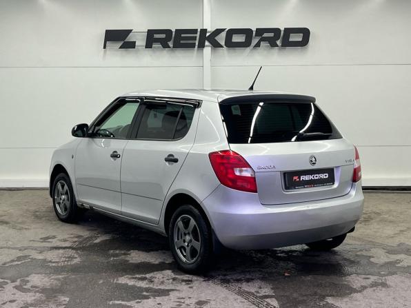 Skoda Fabia II Рестайлинг с пробегом 2013 года, цена 629 000 рублей, 190272 км, хэтчбек, Автокод Объявления