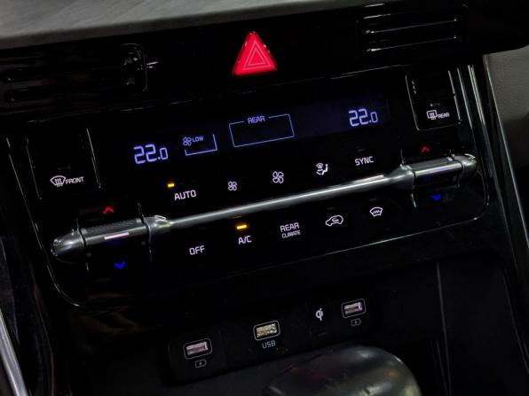 Kia Carnival IV с пробегом 2021 года, цена 3 485 000 рублей, 138849 км, минивэн, Автокод Объявления