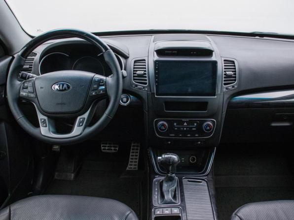 Kia Sorento II Рестайлинг с пробегом 2015 года, цена 2 050 000 рублей, 59245 км, внедорожник, Автокод Объявления