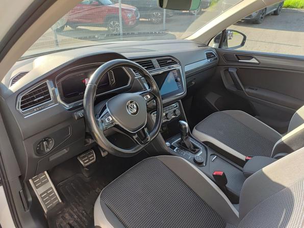 Volkswagen Tiguan II с пробегом 2019 года, цена 2 543 000 рублей, 87789 км, внедорожник, Автокод Объявления