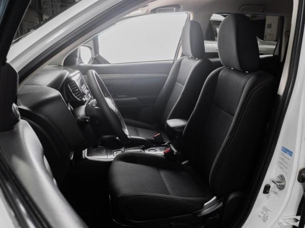 Mitsubishi Outlander III Рестайлинг 2 с пробегом 2018 года, цена 1 849 000 рублей, 171485 км, внедорожник, Автокод Объявления
