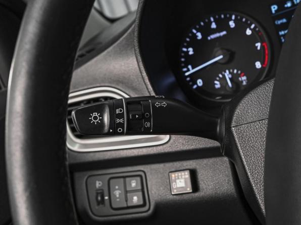 Hyundai Solaris II с пробегом 2019 года, цена 1 299 000 рублей, 161825 км, седан, Автокод Объявления