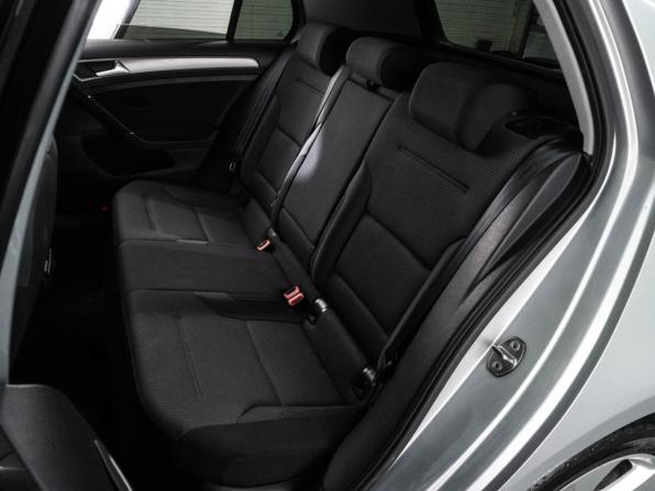 Volkswagen Golf VII с пробегом 2014 года, цена 1 399 000 рублей, 95425 км, хэтчбек, Автокод Объявления