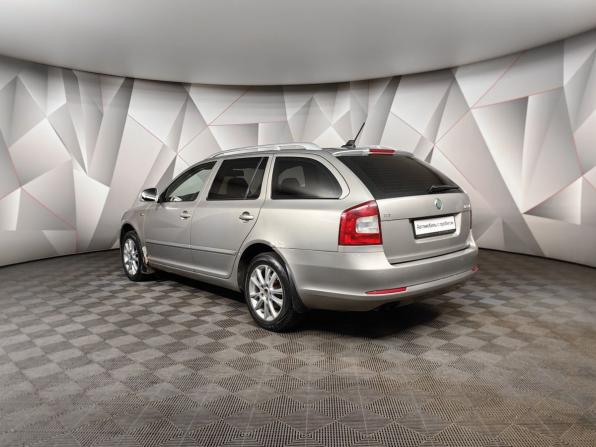 Skoda Octavia II (A5) Рестайлинг с пробегом 2012 года, цена 709 000 рублей, 286618 км, универсал, Автокод Объявления