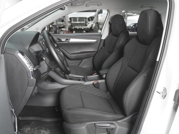 Skoda Karoq I с пробегом 2022 года, цена 1 850 000 рублей, 95466 км, внедорожник, Автокод Объявления