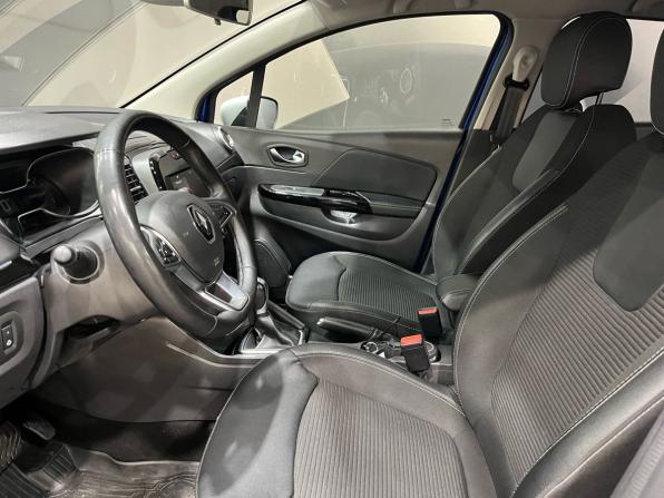 Renault Kaptur I Рестайлинг с пробегом 2021 года, цена 1 397 000 рублей, 119513 км, внедорожник, Автокод Объявления