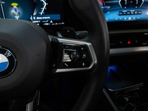BMW 5 серии VIII (G60/G61/G68) с пробегом 2023 года, цена 6 837 000 рублей, 38765 км, седан, Автокод Объявления