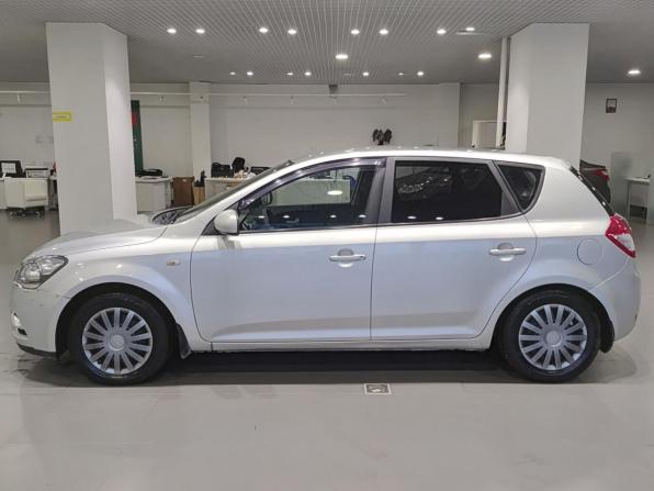 Kia Ceed I Рестайлинг с пробегом 2010 года, цена 605 000 рублей, 158505 км, хэтчбек, Автокод Объявления