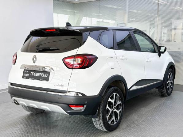 Renault Kaptur I Рестайлинг с пробегом 2021 года, цена 1 950 000 рублей, 55300 км, внедорожник, Автокод Объявления