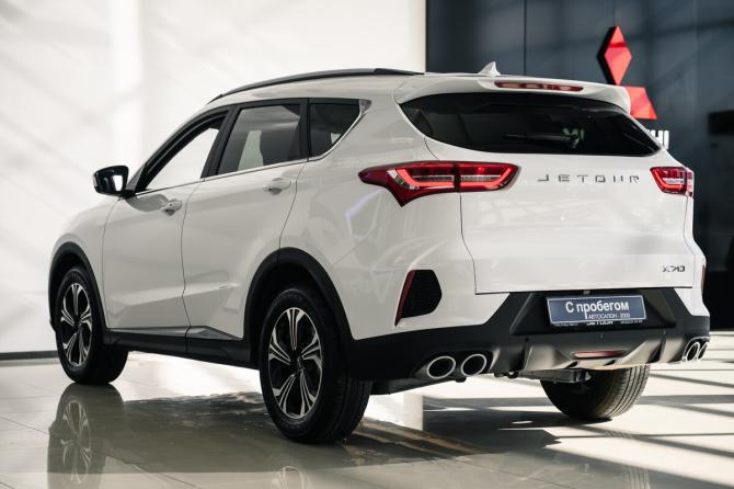 JETOUR X70 I Рестайлинг 2 с пробегом 2024 года, цена 2 050 000 рублей, 33000 км, внедорожник, Автокод Объявления