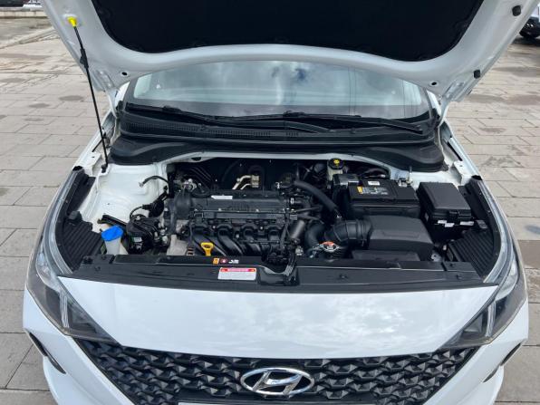 Hyundai Solaris II Рестайлинг с пробегом 2021 года, цена 1 441 700 рублей, 95833 км, седан, Автокод Объявления