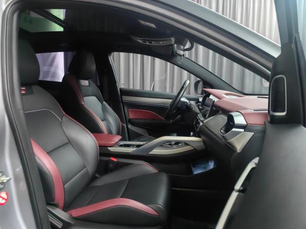 Geely Coolray I с пробегом 2023 года, цена 1 915 000 рублей, 38790 км, внедорожник, Автокод Объявления