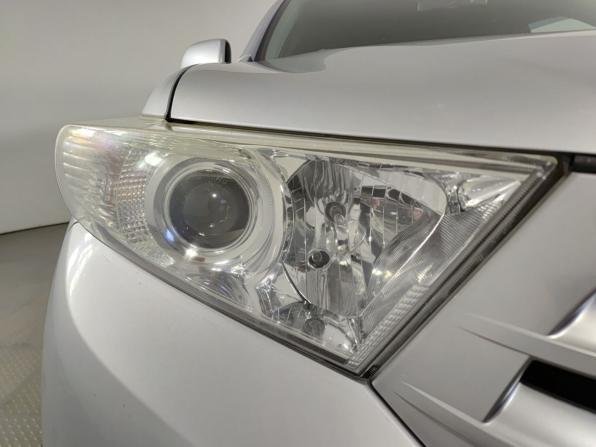 Toyota Highlander II (XU40) Рестайлинг с пробегом 2010 года, цена 1 820 000 рублей, 315107 км, внедорожник, Автокод Объявления