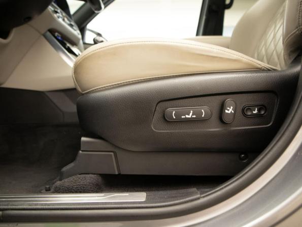 Kia Mohave I Рестайлинг 2 с пробегом 2023 года, цена 5 549 000 рублей, 83000 км, внедорожник, Автокод Объявления