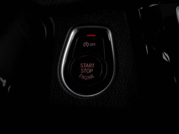 BMW 3 серии VI (F3x) Рестайлинг с пробегом 2016 года, цена 2 699 000 рублей, 119806 км, седан, Автокод Объявления