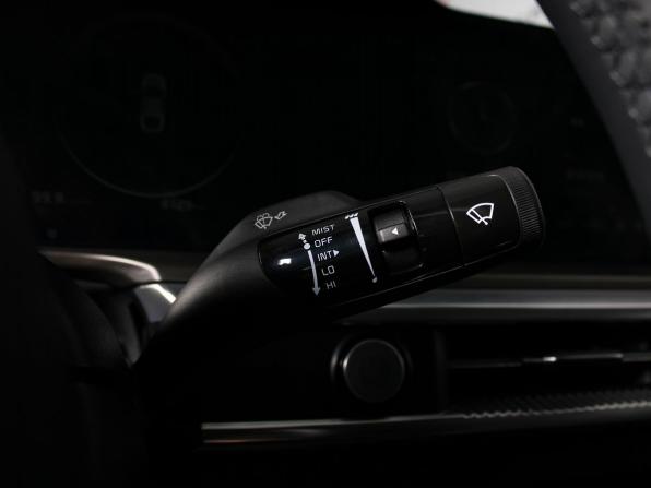 Kia K5 III с пробегом 2024 года, цена 3 770 000 рублей, 7000 км, седан, Автокод Объявления